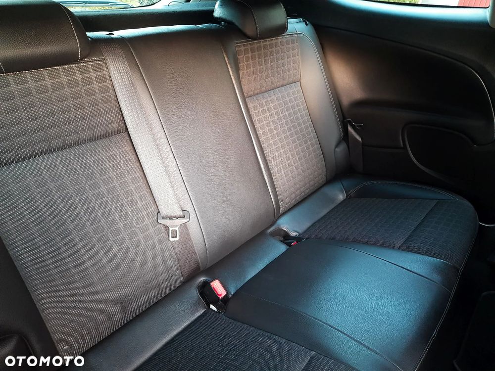 Opel Astra 1.7 CDTI Limited - 22