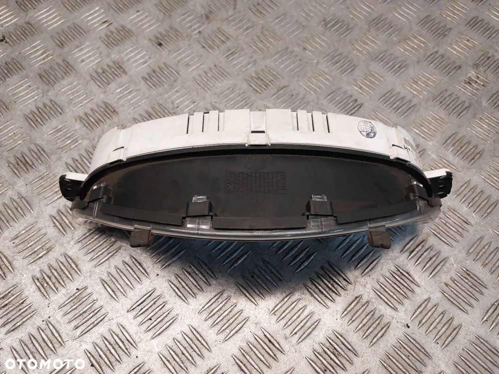 LICZNIK ZEGARY HYUNDAI MATRIX I 1.6 16V 2005-17700HC141 - 2