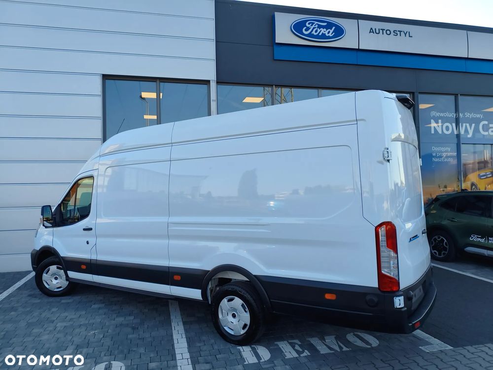 Ford E-Transit - 2