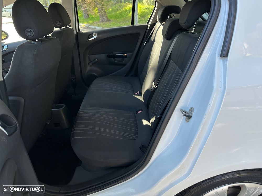 Opel Corsa 1.3 CDTI Enjoy EcoFLEX - 10