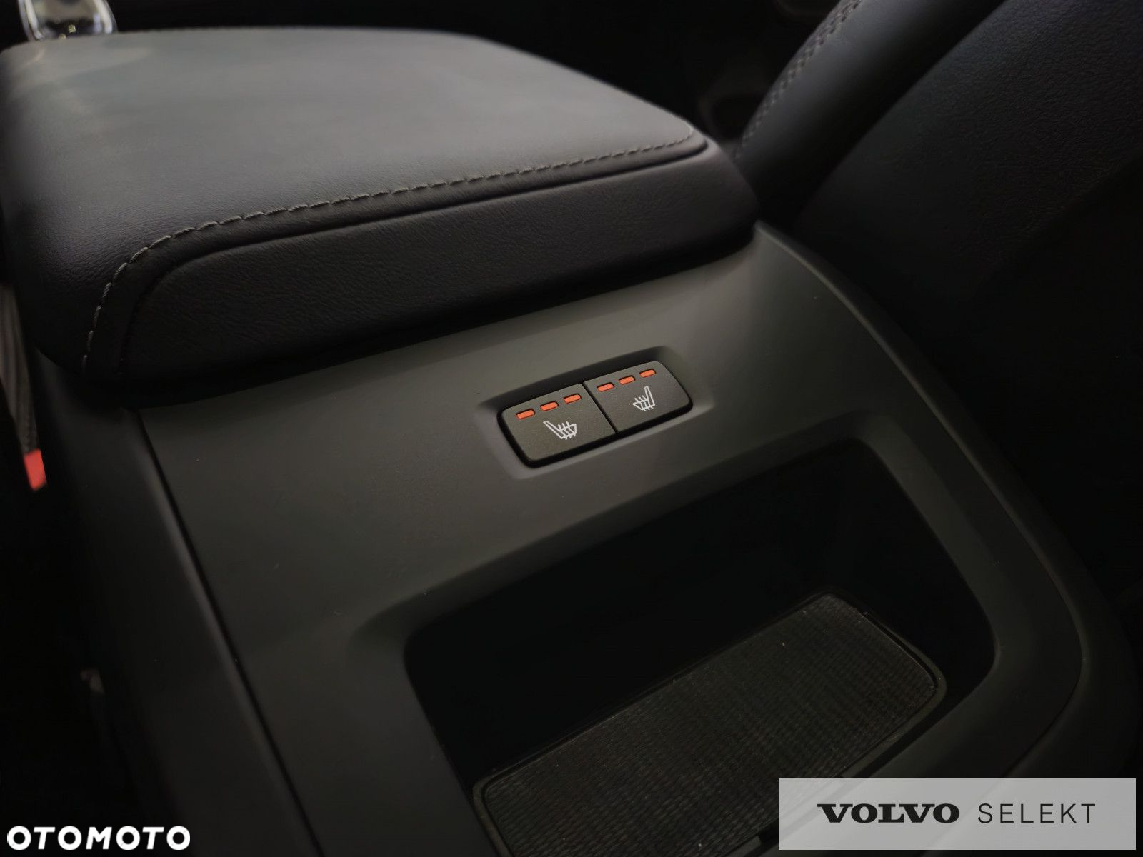 Volvo XC 60 - 32