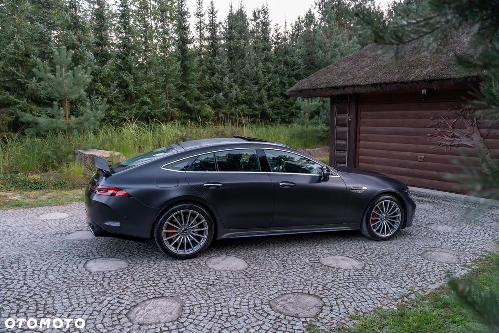 Mercedes-Benz AMG GT 63 4Matic Speedshift MCT 9G - 15