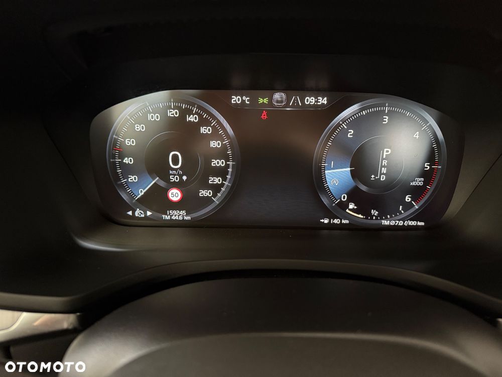 Volvo V60 Cross Country D4 AWD Geartronic Pro - 37