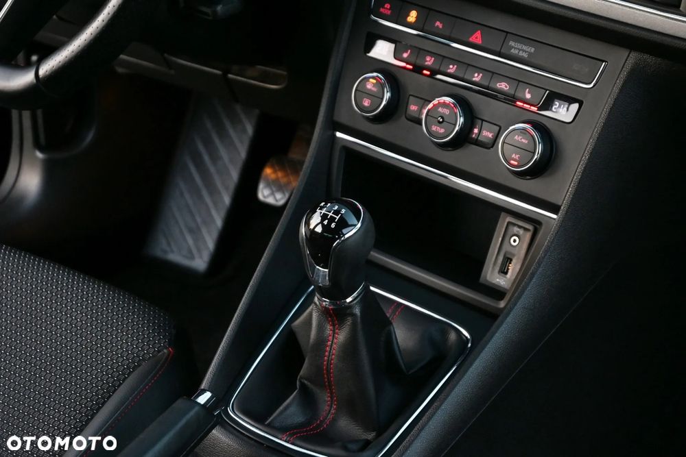 Seat Leon 2.0 TDI FR S&S - 28