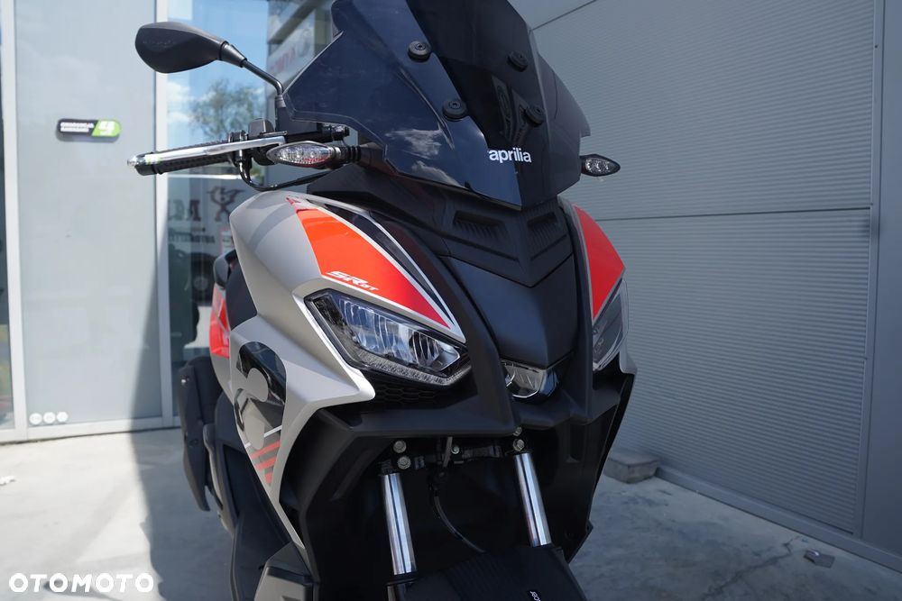 Aprilia SR - 16