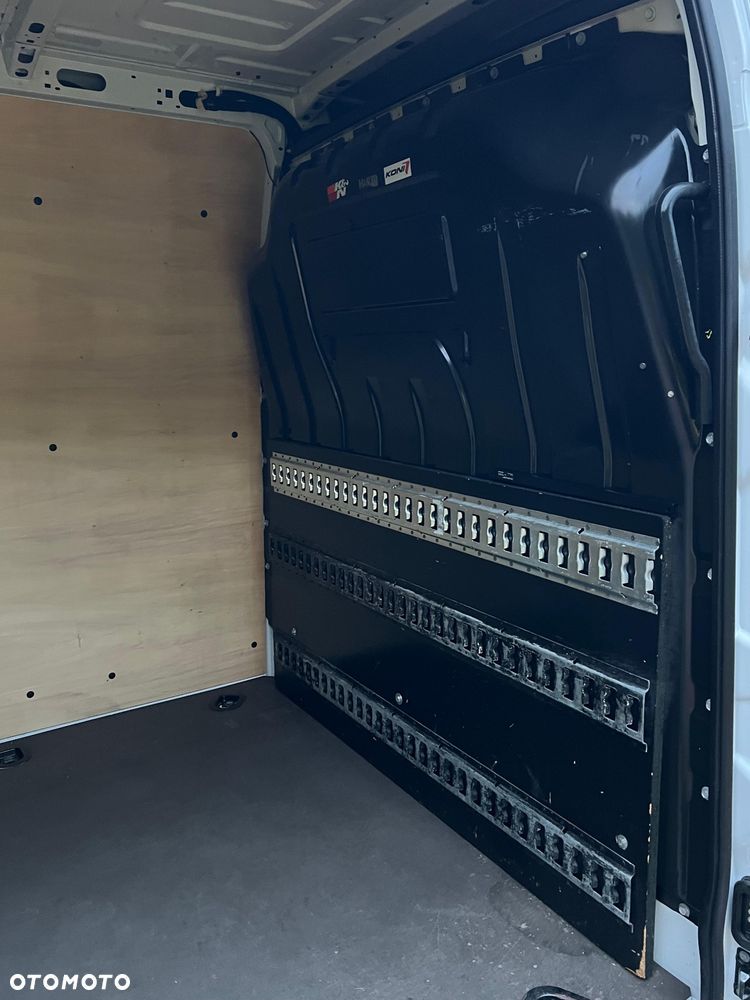 Renault Master - 24