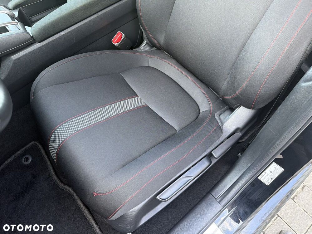 Honda Civic 1.0 T Comfort Sport Line - 13