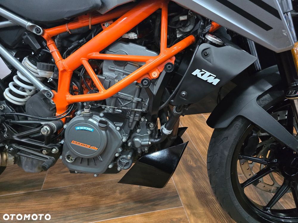 KTM Duke - 22