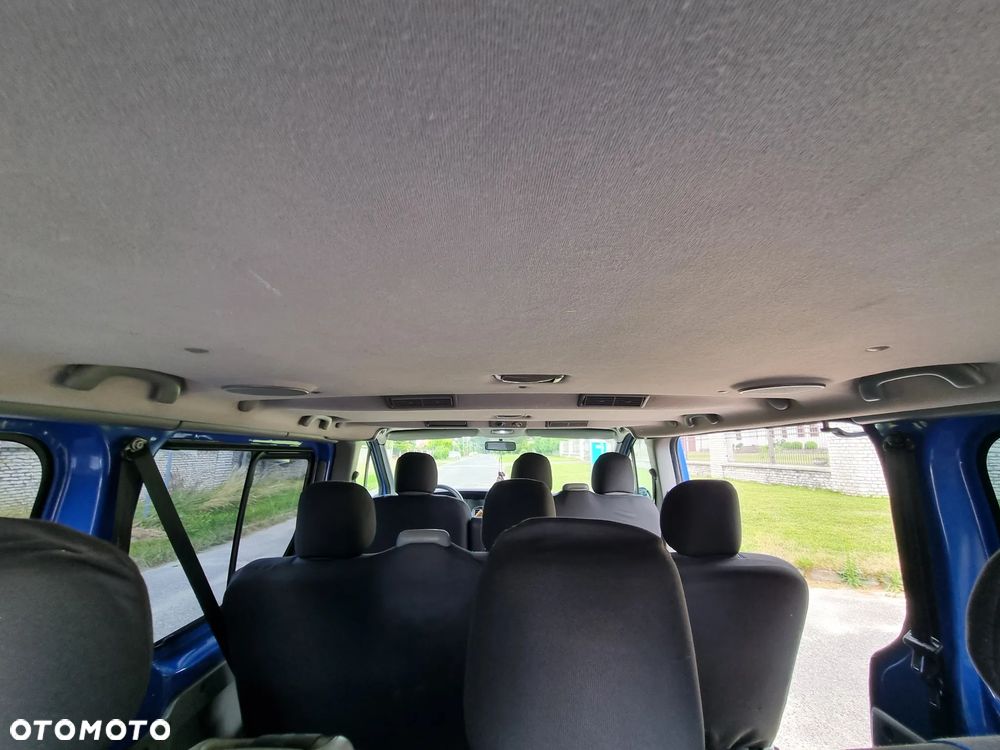 Renault Trafic - 19