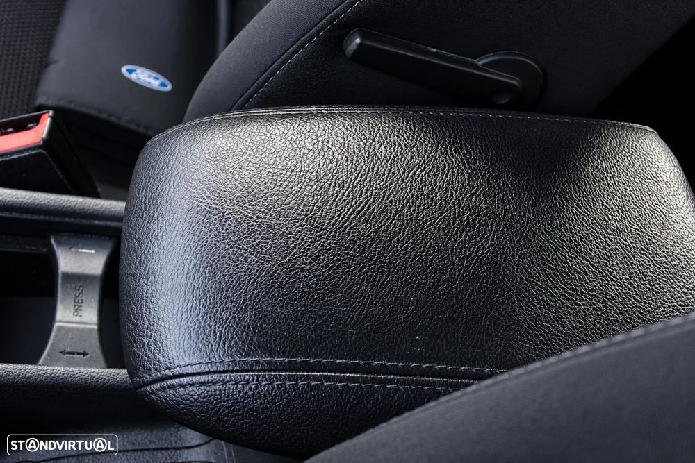Ford Focus 1.0 EcoBoost S&S ACTIVE STYLE - 12