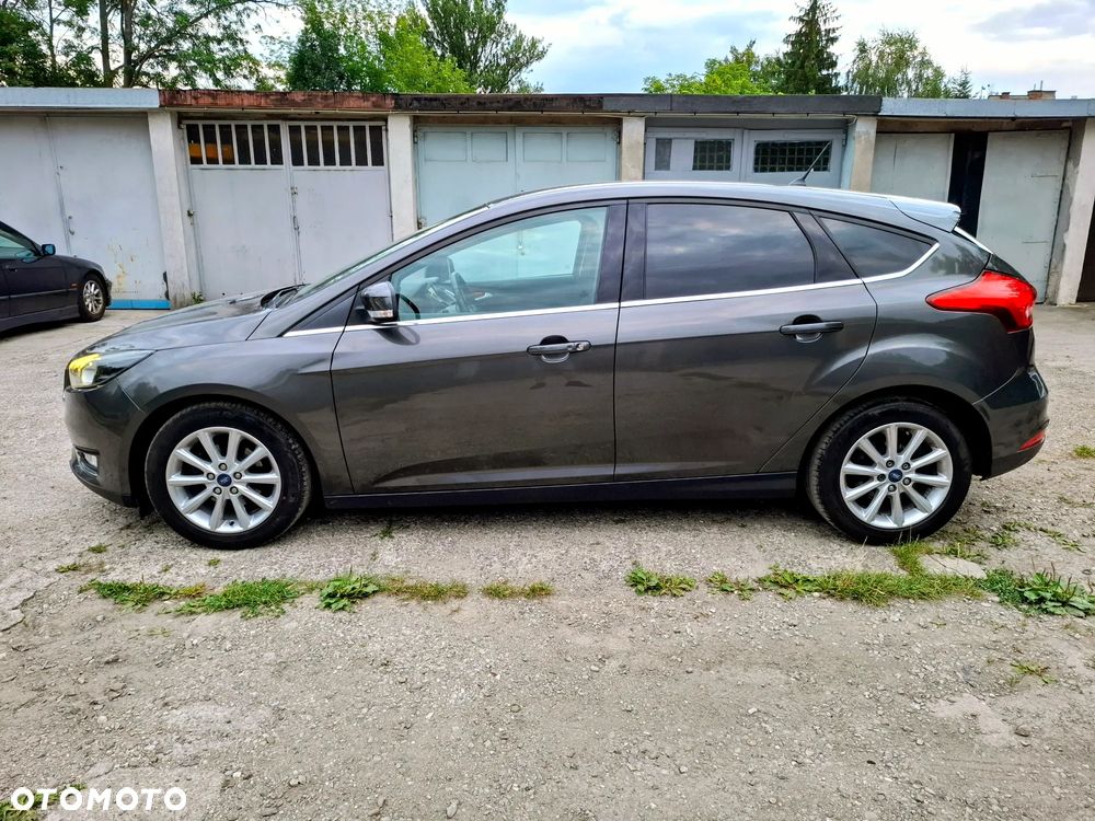 Ford Focus - 29