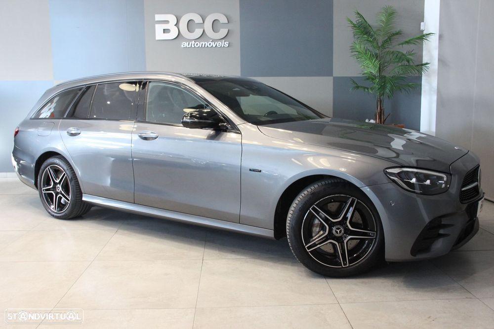 Mercedes-Benz E 300 de AMG Line - 2