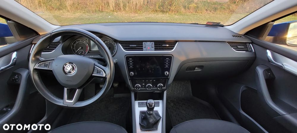 Skoda Octavia 1.4 TSI Ambition - 8