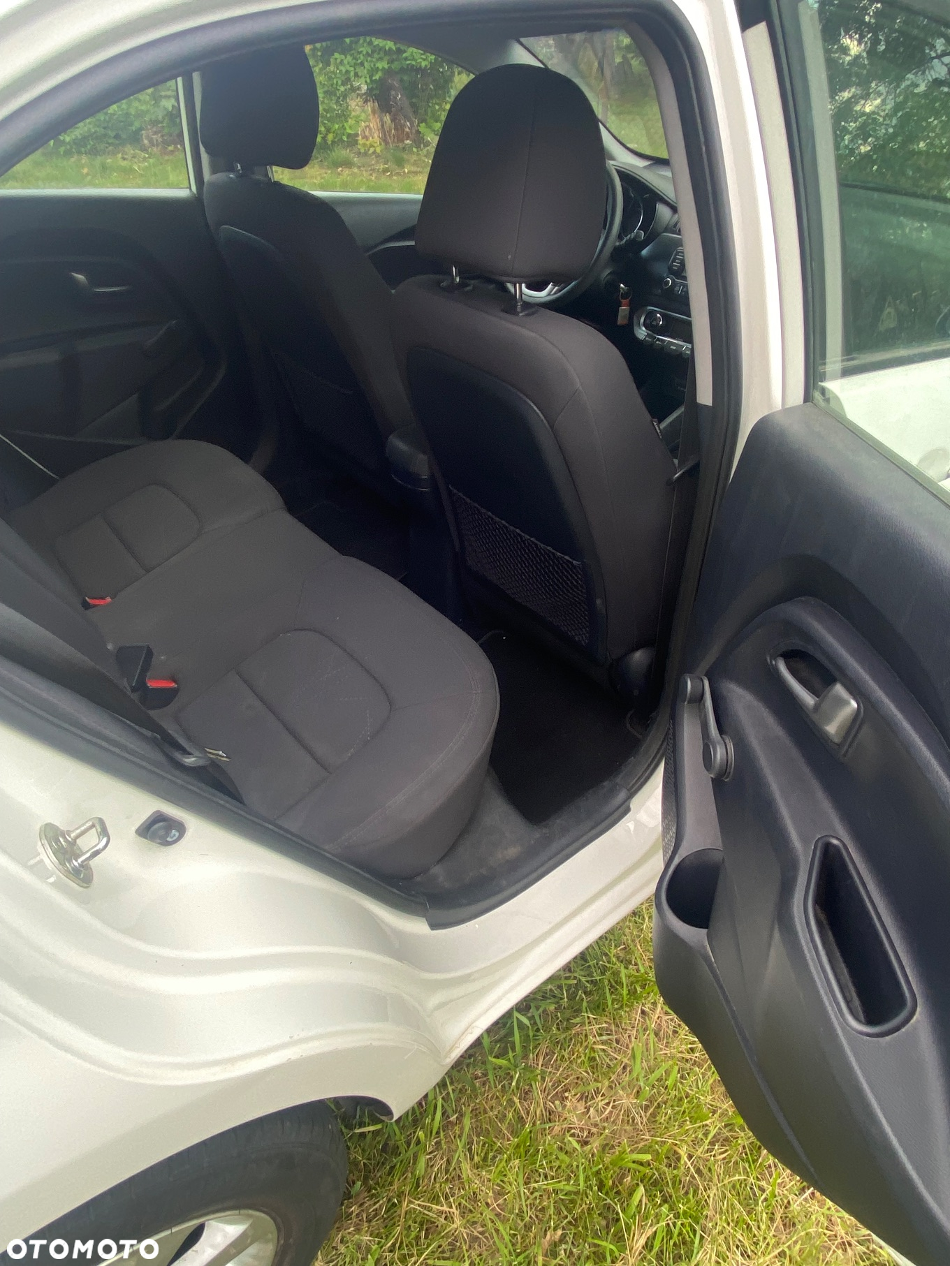 Kia Rio 1.2 Dream Team Edition - 6