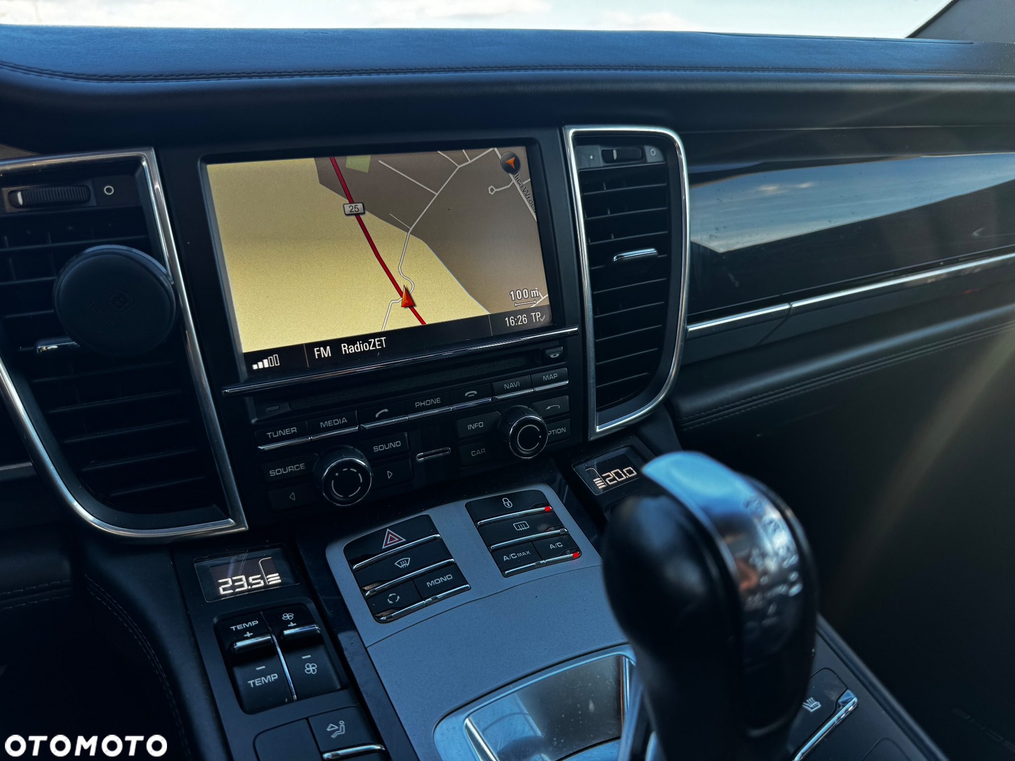 Porsche Panamera Diesel - 22