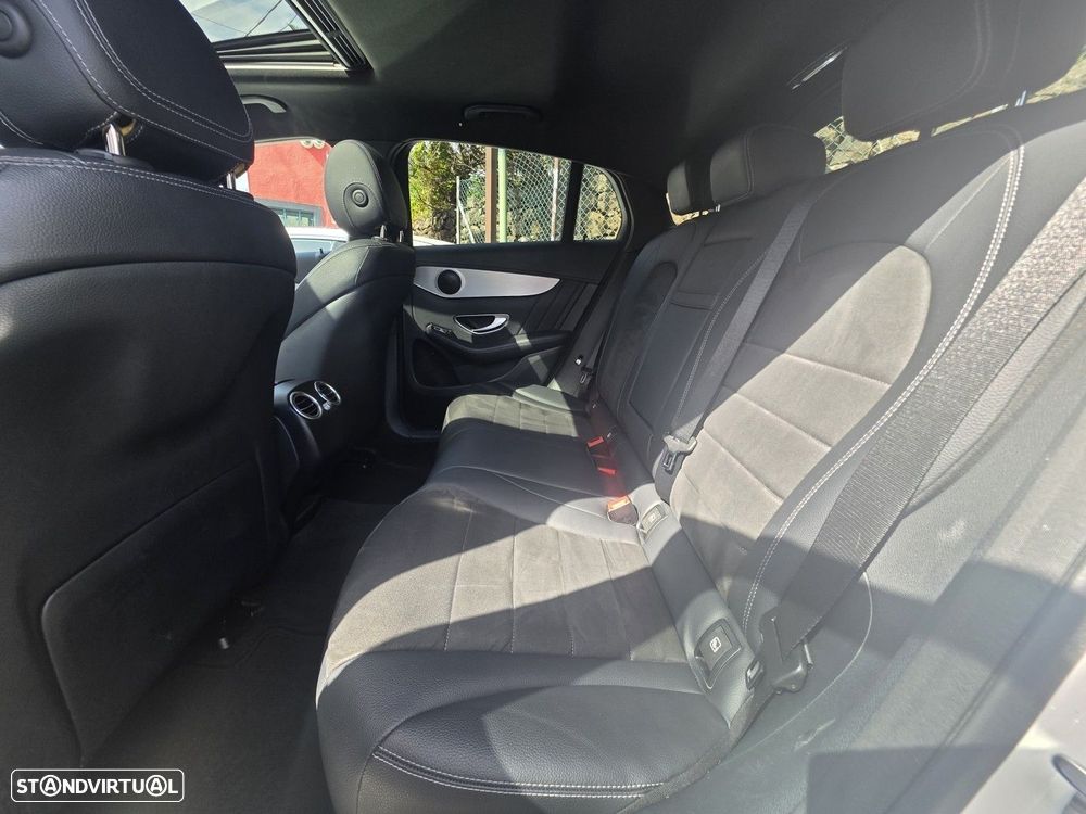 Mercedes-Benz GLC 350 e Coupé AMG Line 4-Matic - 11