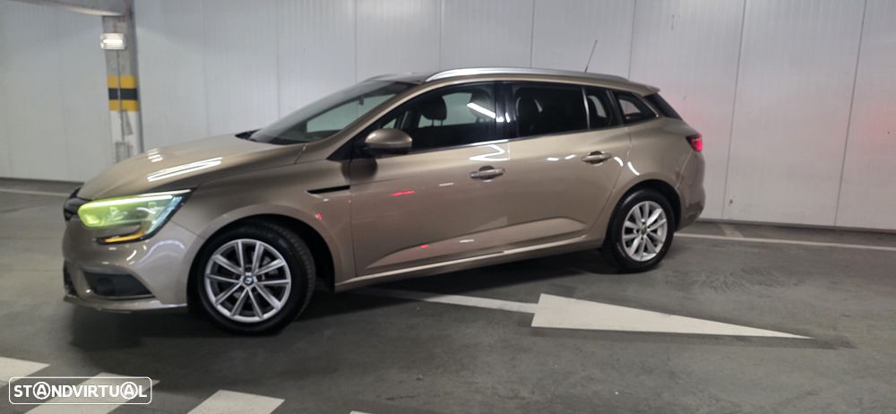 Renault Mégane Sport Tourer ENERGY dCi 130 BOSE EDITION - 3