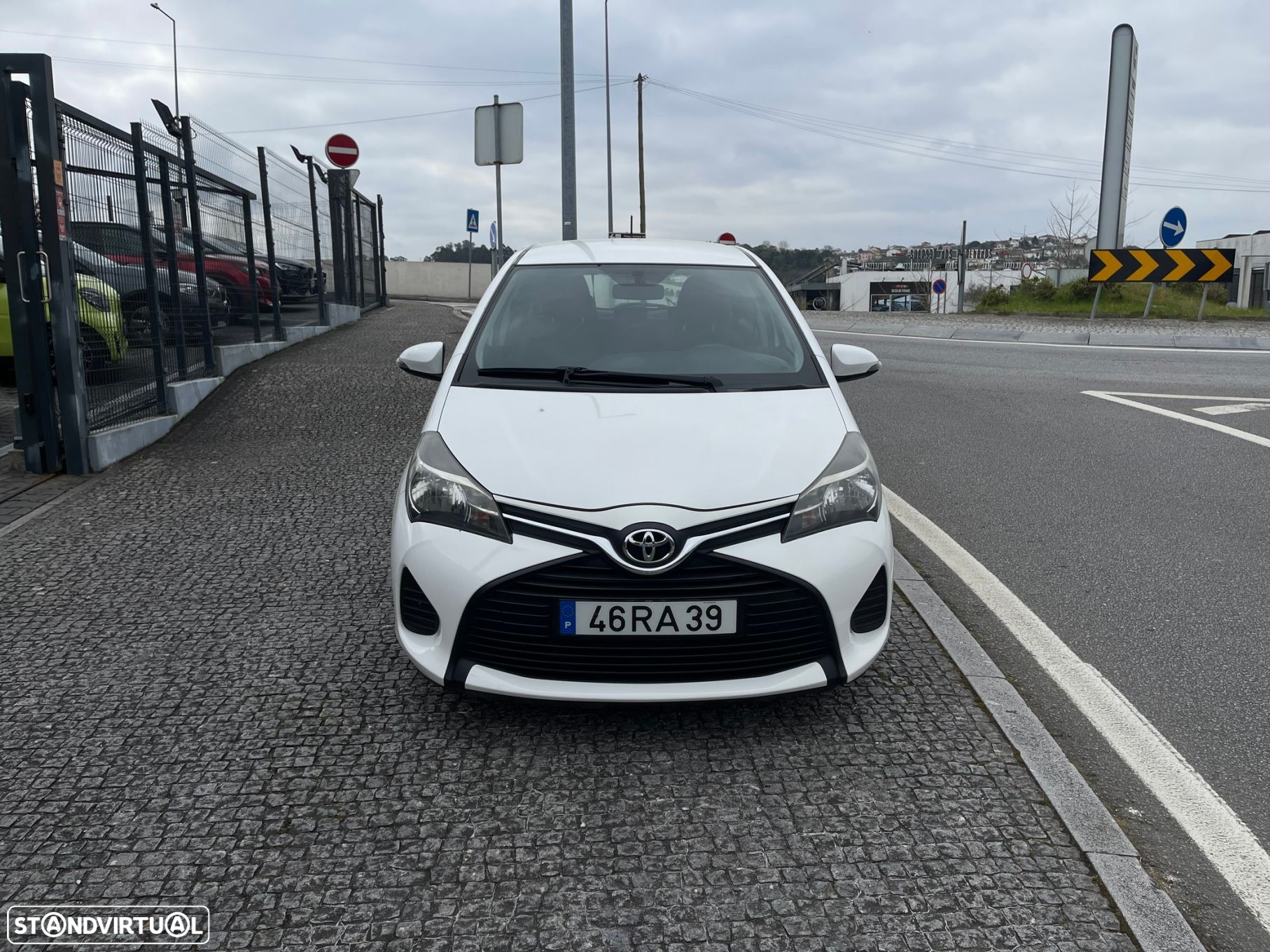 Toyota Yaris 1.4 D-4D ACtive+AC - 4