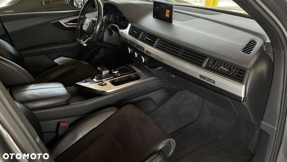 Audi Q7 3.0 TDI ultra Quattro Tiptronic - 13