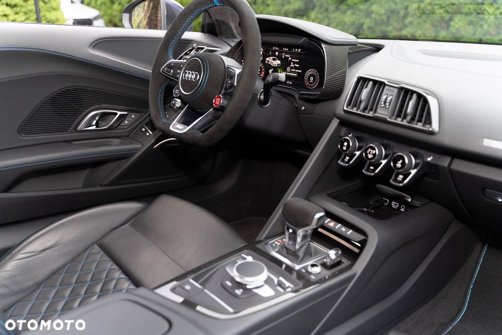 Audi R8 Coupé - 27