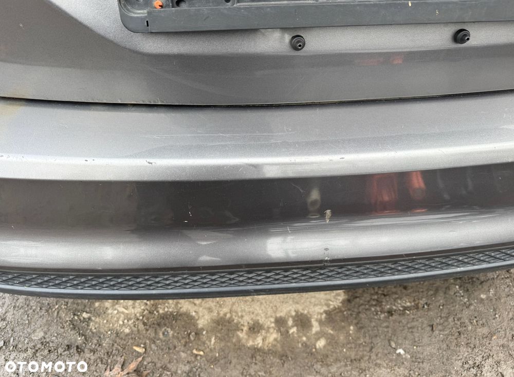 ZDERZAK TYŁ FORD FOCUS MK3 HB KOLOR UJ - 4