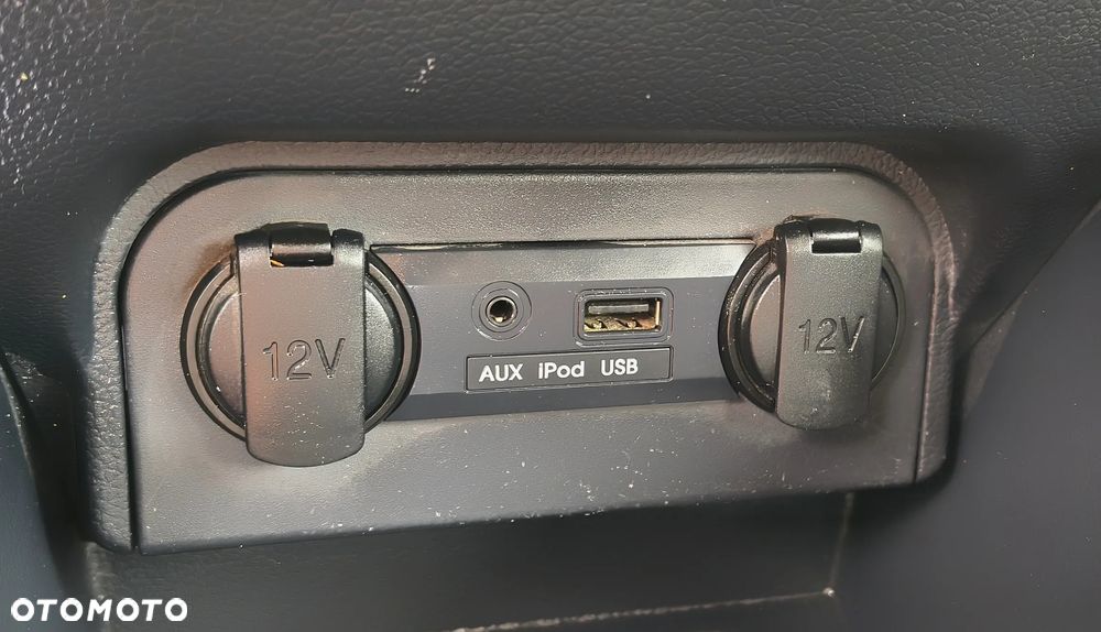 Kia Rio - 23
