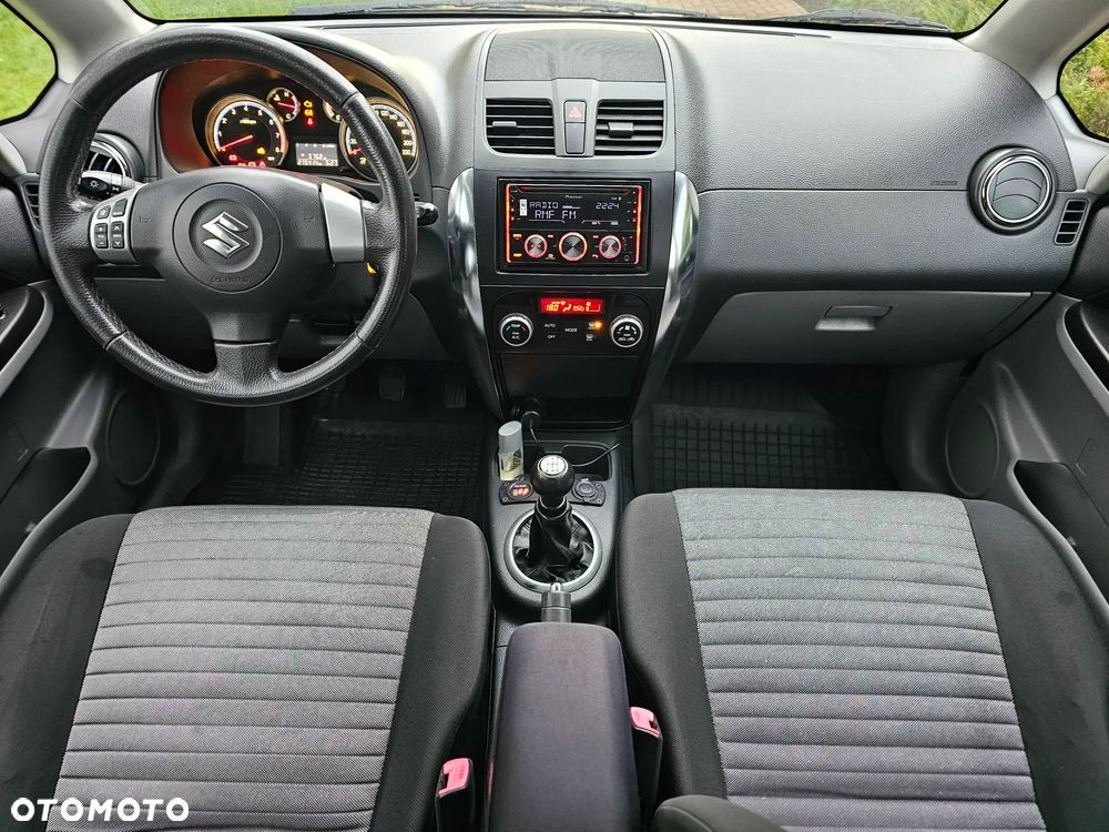 Suzuki SX4 1.6 VVT 4x2 Comfort - 8