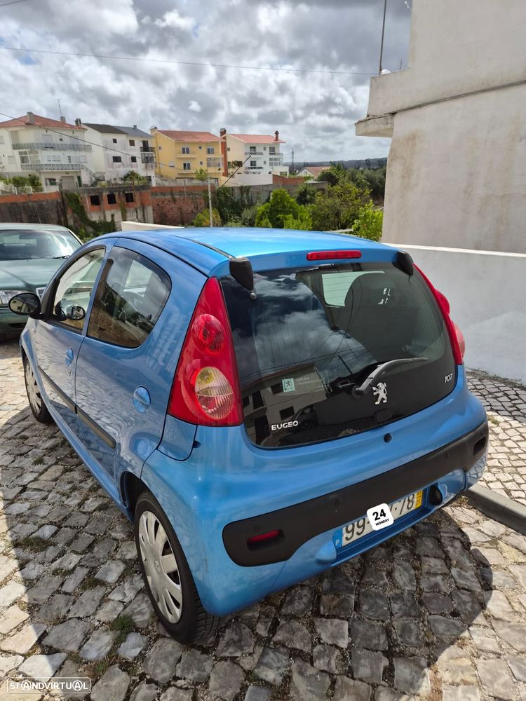 Peugeot 107 1.0 Trendy - 1