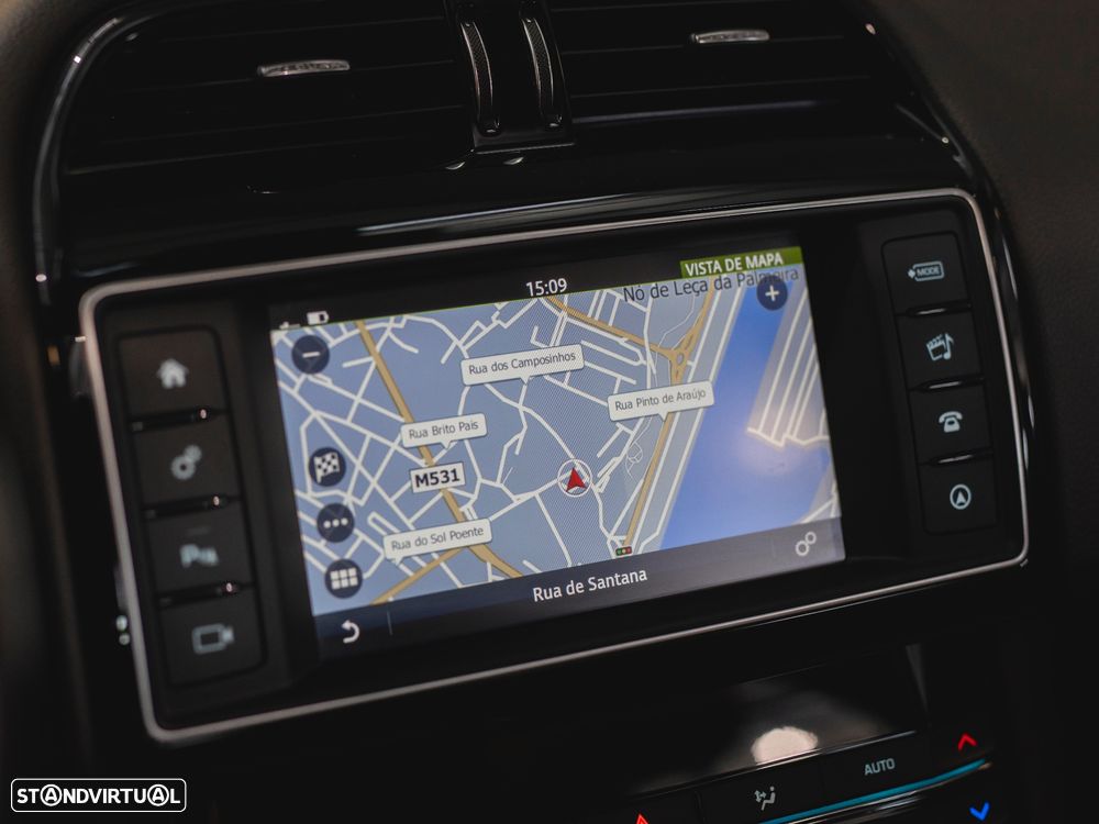 Jaguar F-Pace 2.0 i4D Prestige AWD Aut. - 21