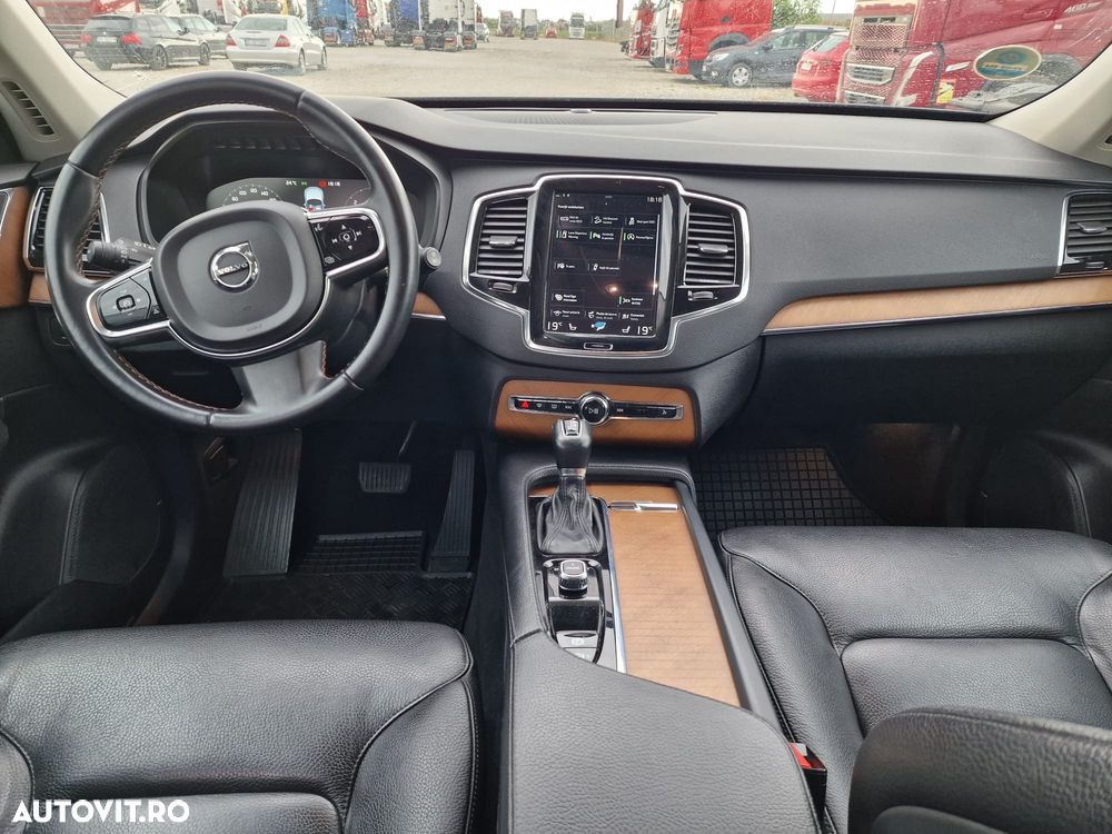 Volvo XC 90 D5 AWD Inscription - 3