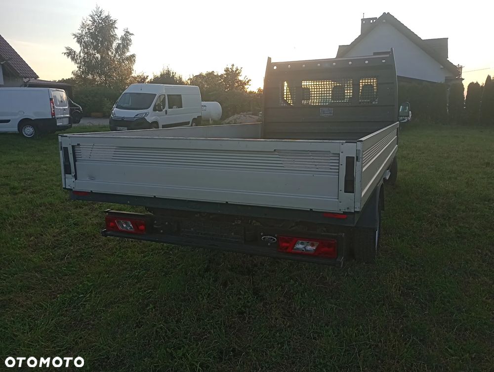 Ford Transit - 7