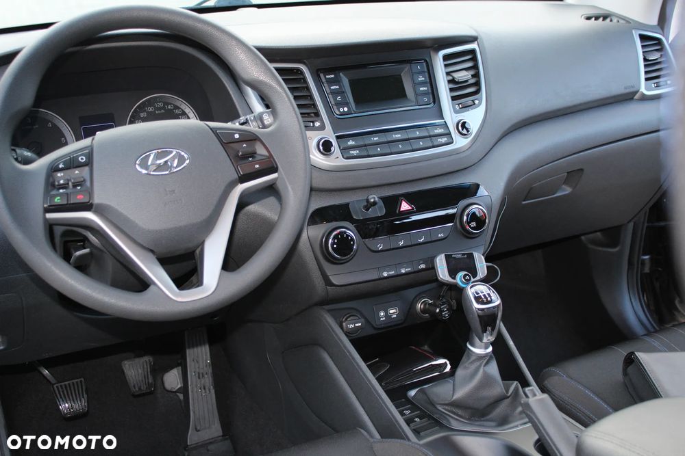 Hyundai Tucson 1.7 CRDI BlueDrive GO 2WD - 10