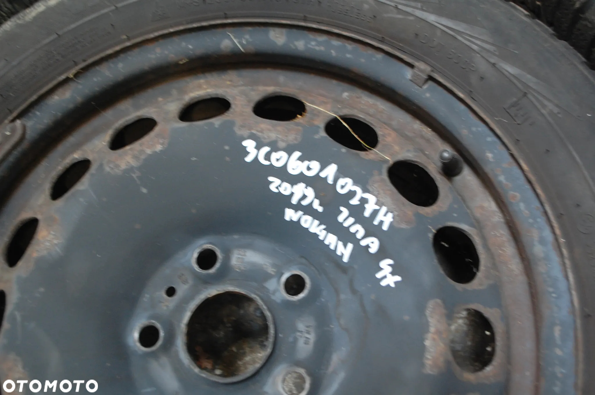FELGI STALOWE + OPONY ZIMOWE NOKIAN 205/55R16 ET42 6.5J 5X112 SKODA SUPERB II VW AUDI SEAT - 8
