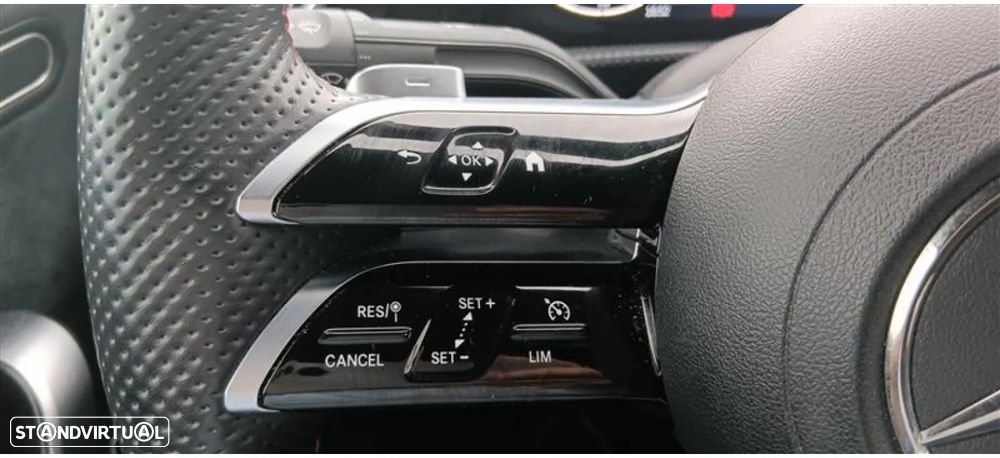 Mercedes-Benz A 200 Limousine AMG Line Aut. - 16