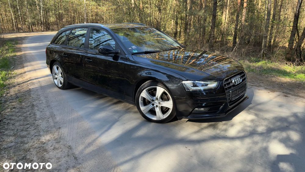 Audi A4 Avant 2.0 TDI DPF Ambiente - 31