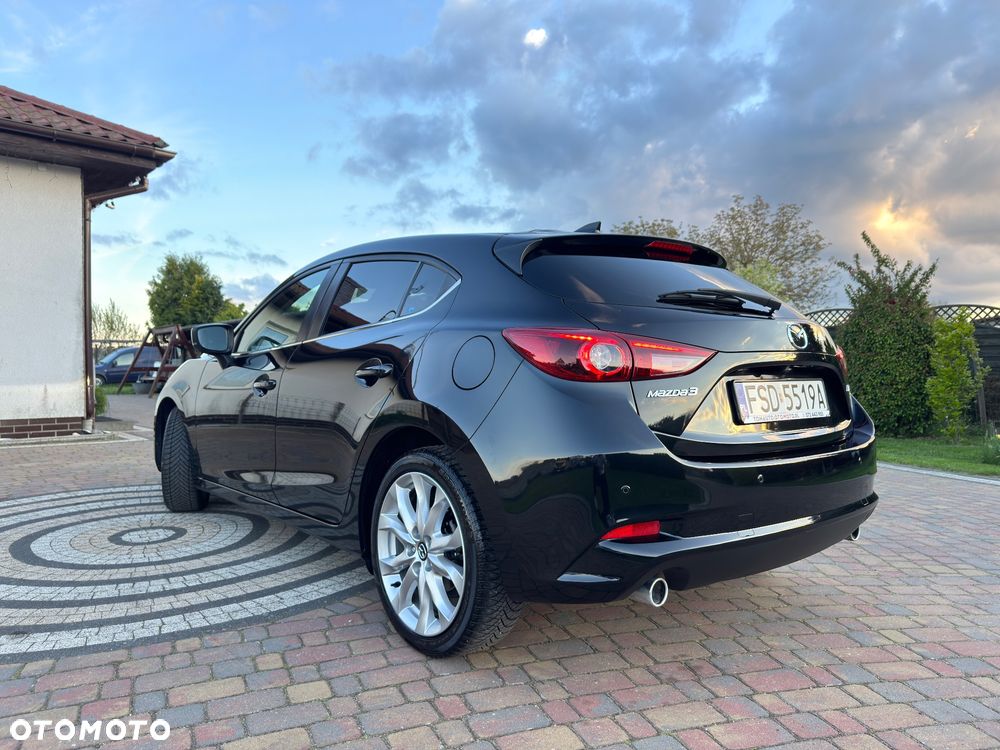 Mazda 3 - 5