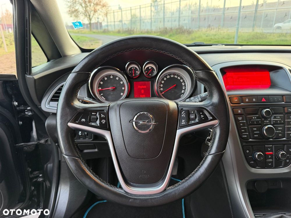 Opel Astra - 28
