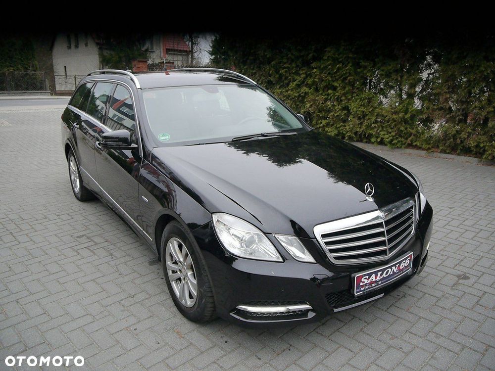 Mercedes-Benz Klasa E 220 BlueTEC 4Matic 7G-TRONIC Avantgarde - 3