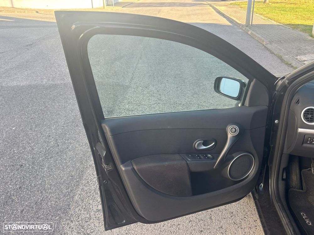Renault Clio 1.5 dCi Confort - 17