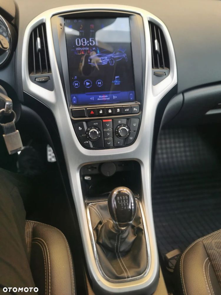 Opel Astra 1.6 Turbo Edition - 6