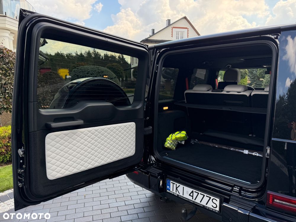 Mercedes-Benz Klasa G AMG 63 Stronger Than Time Edition - 23