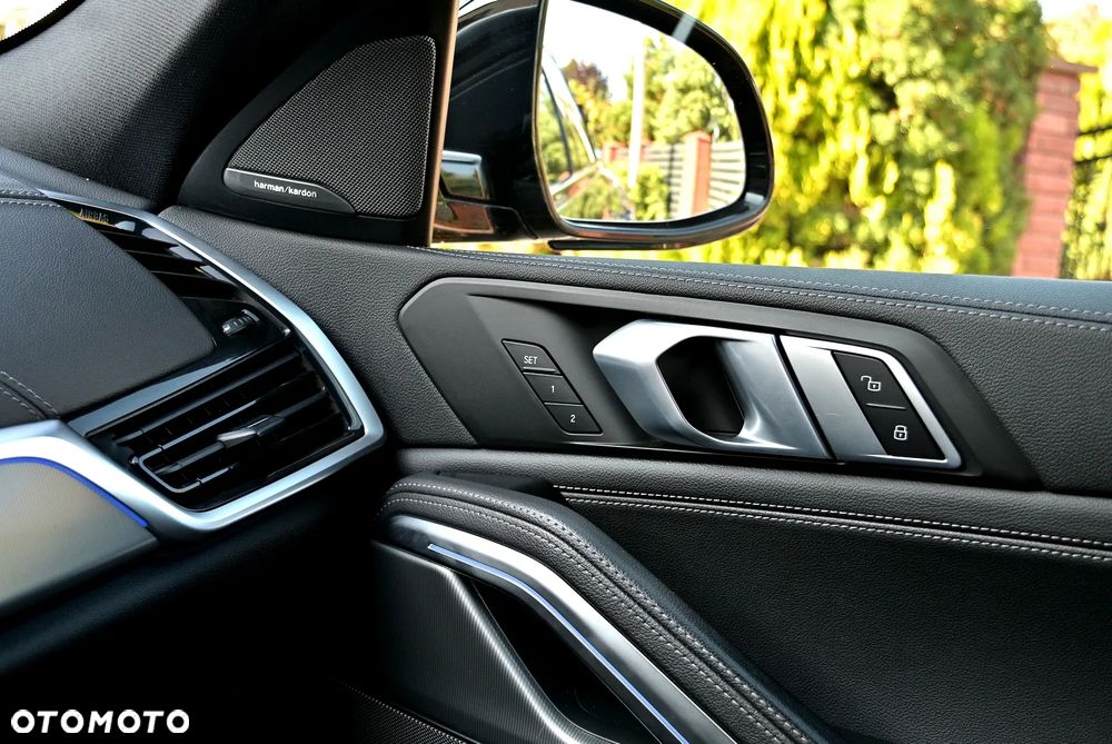 BMW X6 xDrive30d mHEV - 21