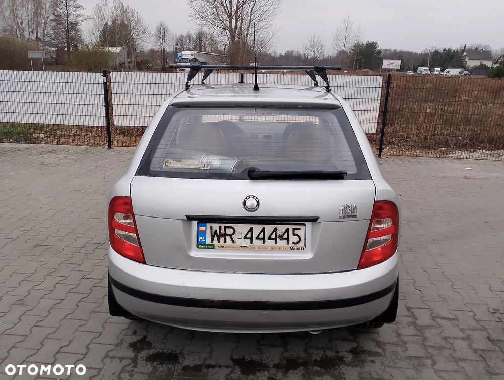 Skoda Fabia 1.4 16V Flash - 2