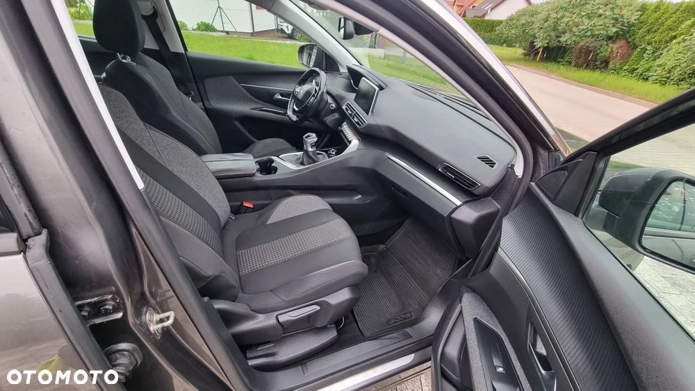 Peugeot 5008 - 12