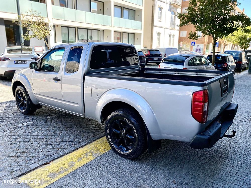 Nissan Navara 2.5 dCi CD LE - 7