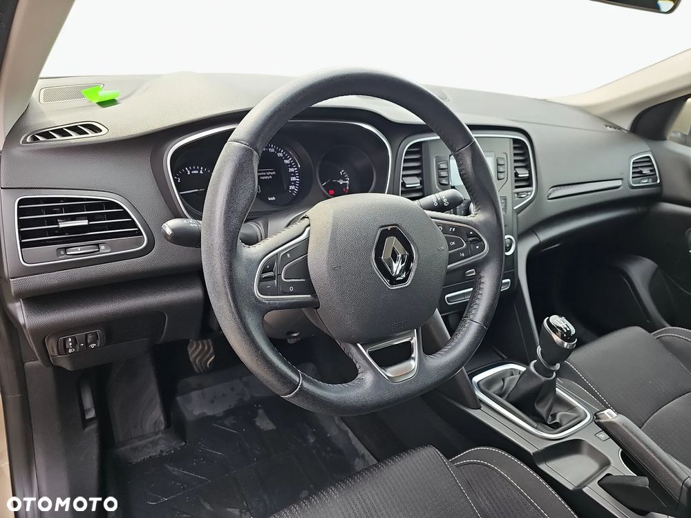 Renault Megane 1.6 SCe Zen - 11