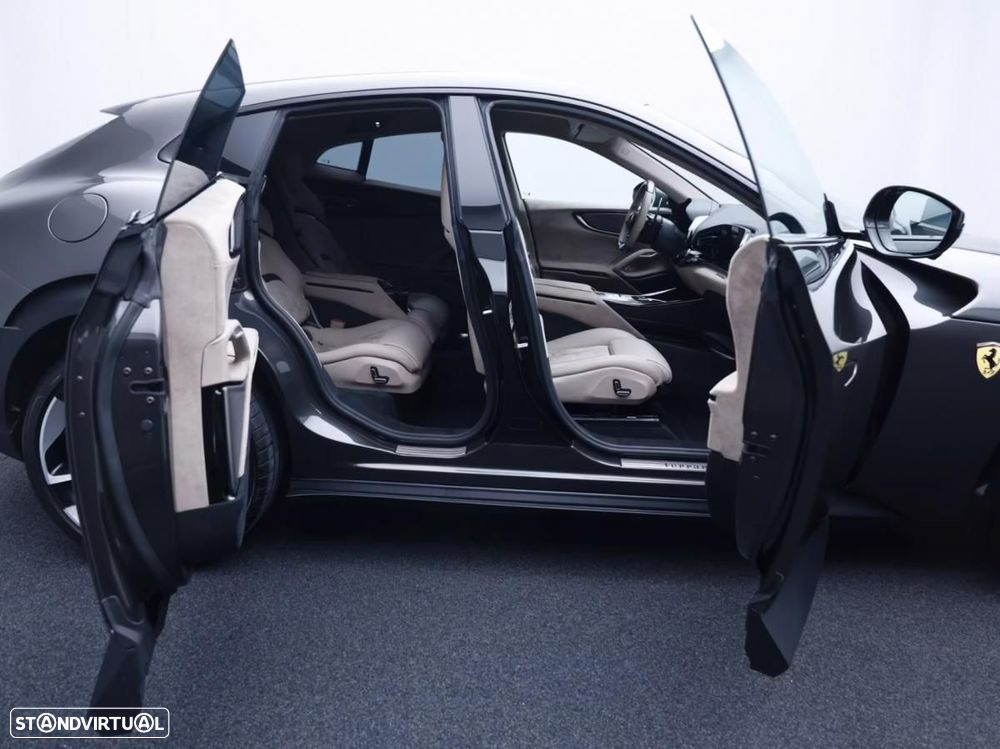 Ferrari Purosangue - 4