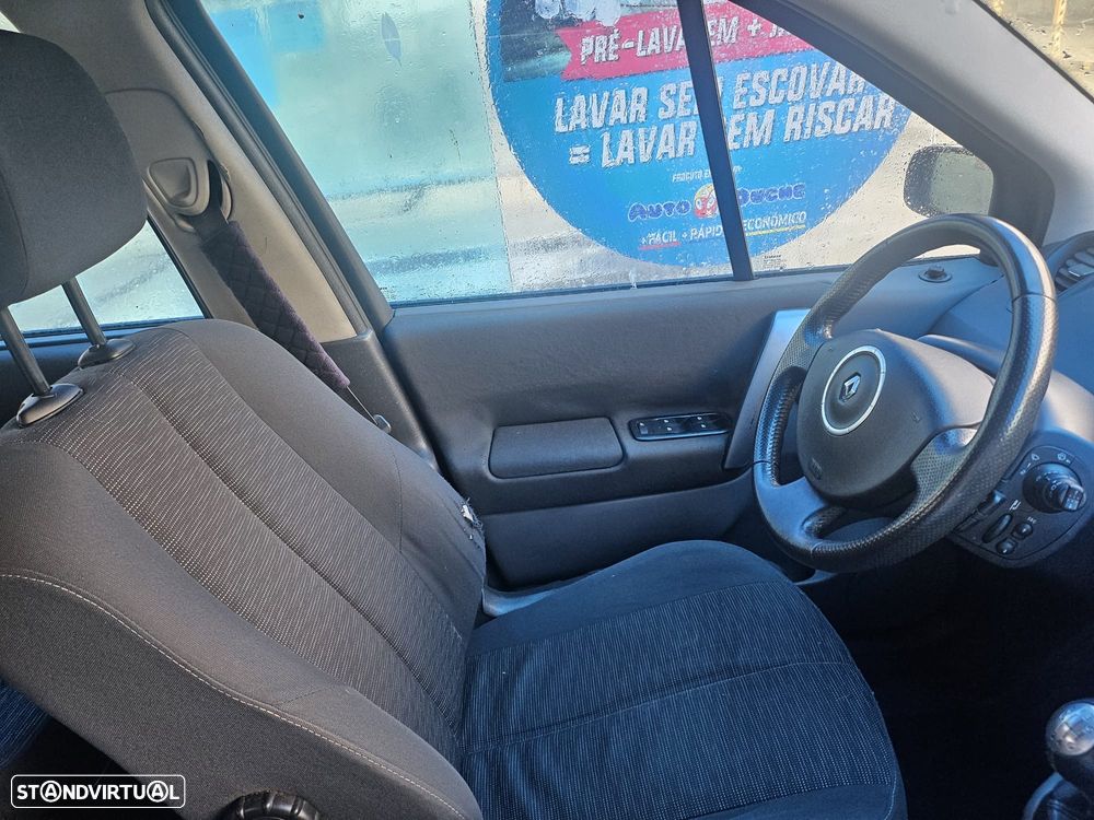 Renault Scénic 1.5 dCi Dynamique S - 7