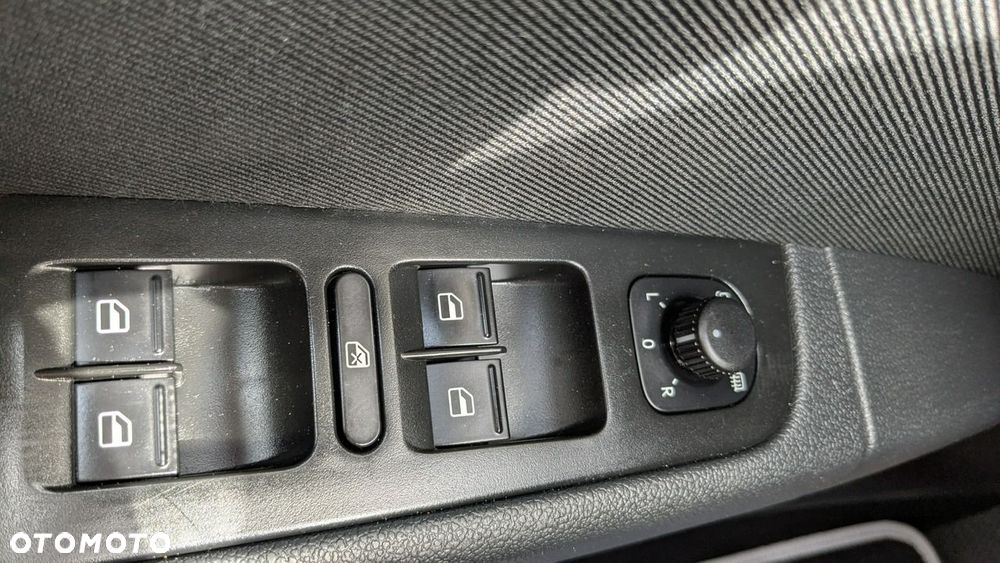 Skoda Superb 1.6 TDI Active Greenline - 35