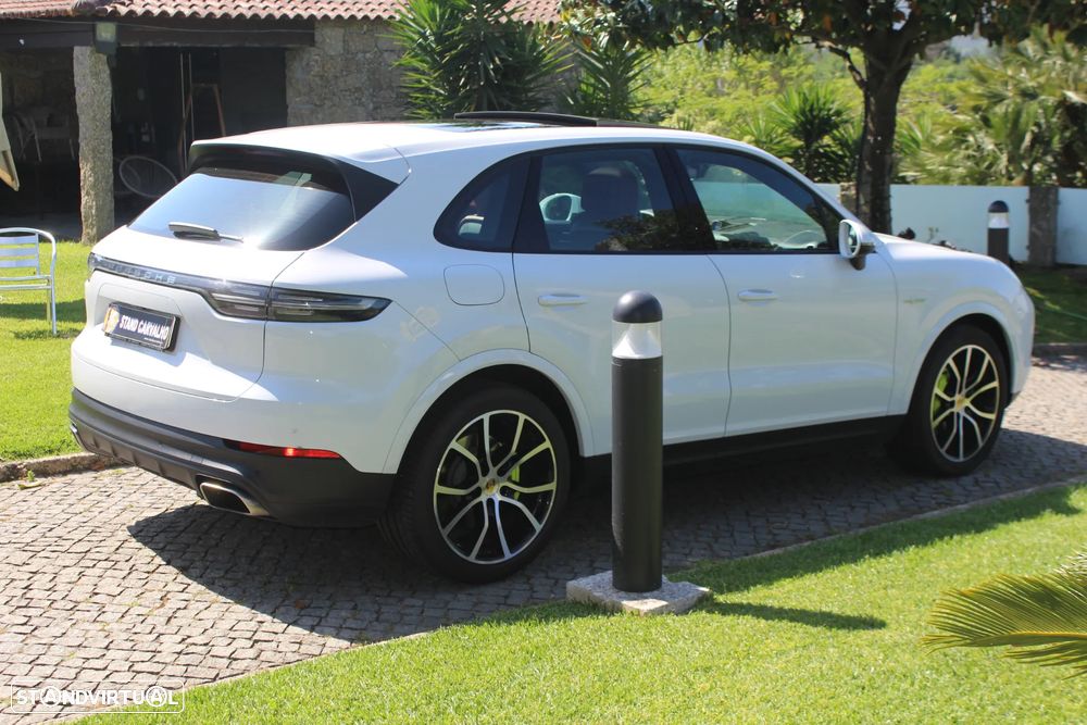 Porsche Cayenne S E-Hybrid - 7